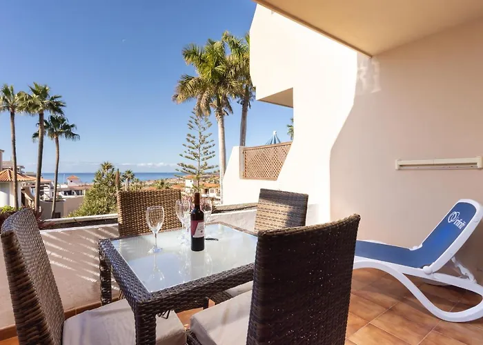 Oceanfront Tenerife South Albatros 270 *