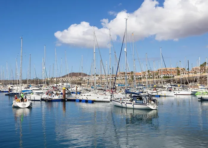 Oceanfront Tenerife South Albatros 270 *