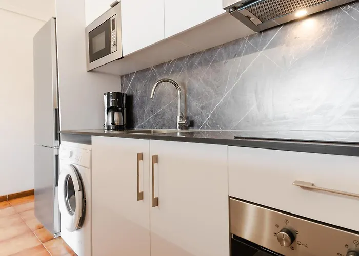 Oceanfront Tenerife South Albatros 270 *